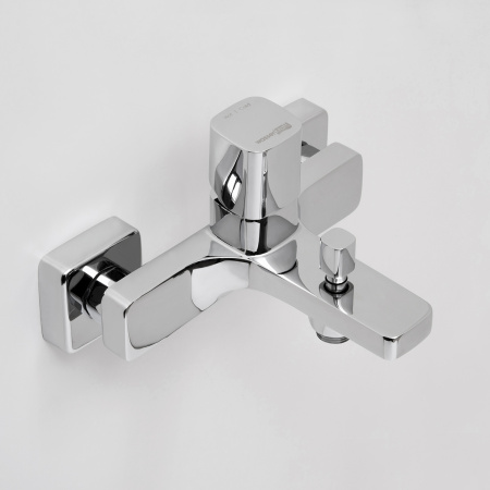 Смеситель для ванны с душем WasserKraft Naab 8601 хром